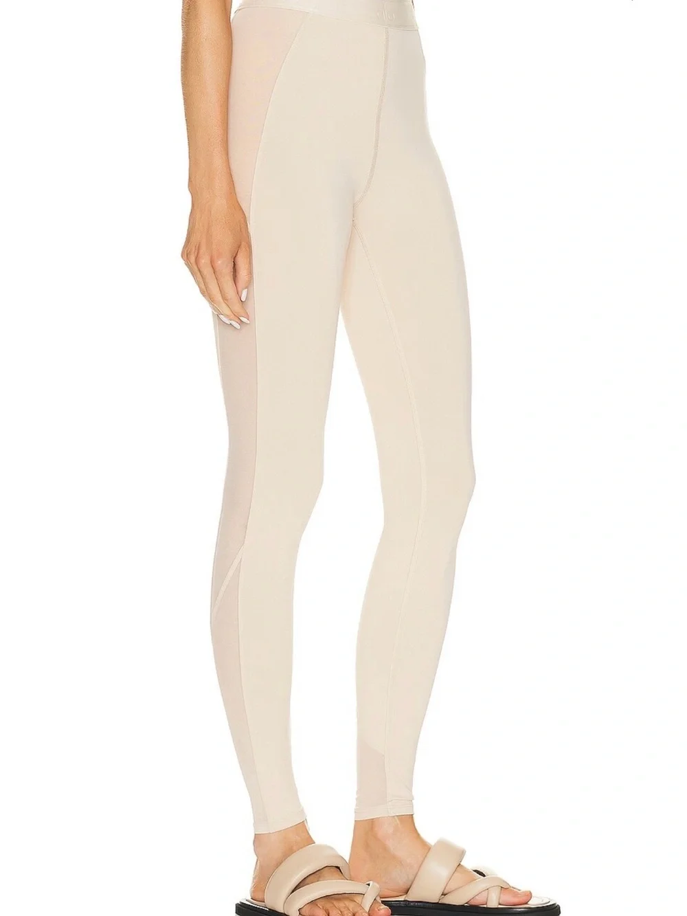 ALO Yoga Airlift High-Waist Dream Leggings In Macadamia